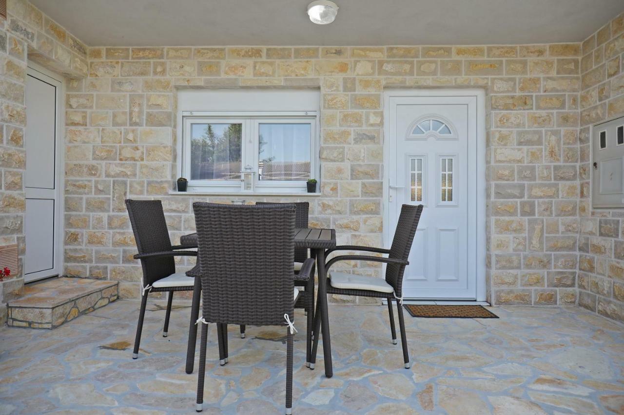 Apartmani Neva, Pridraga מראה חיצוני תמונה
