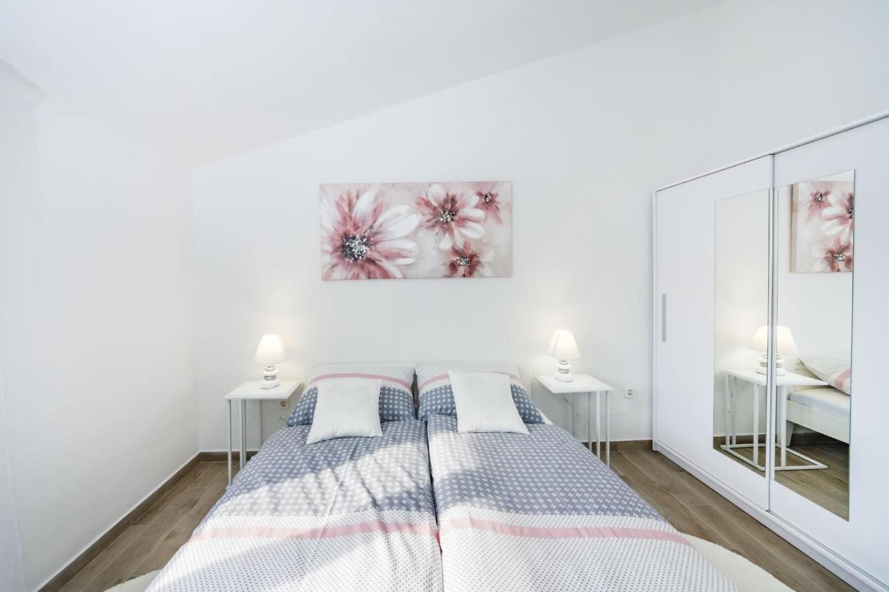 Apartmani Neva, Pridraga מראה חיצוני תמונה