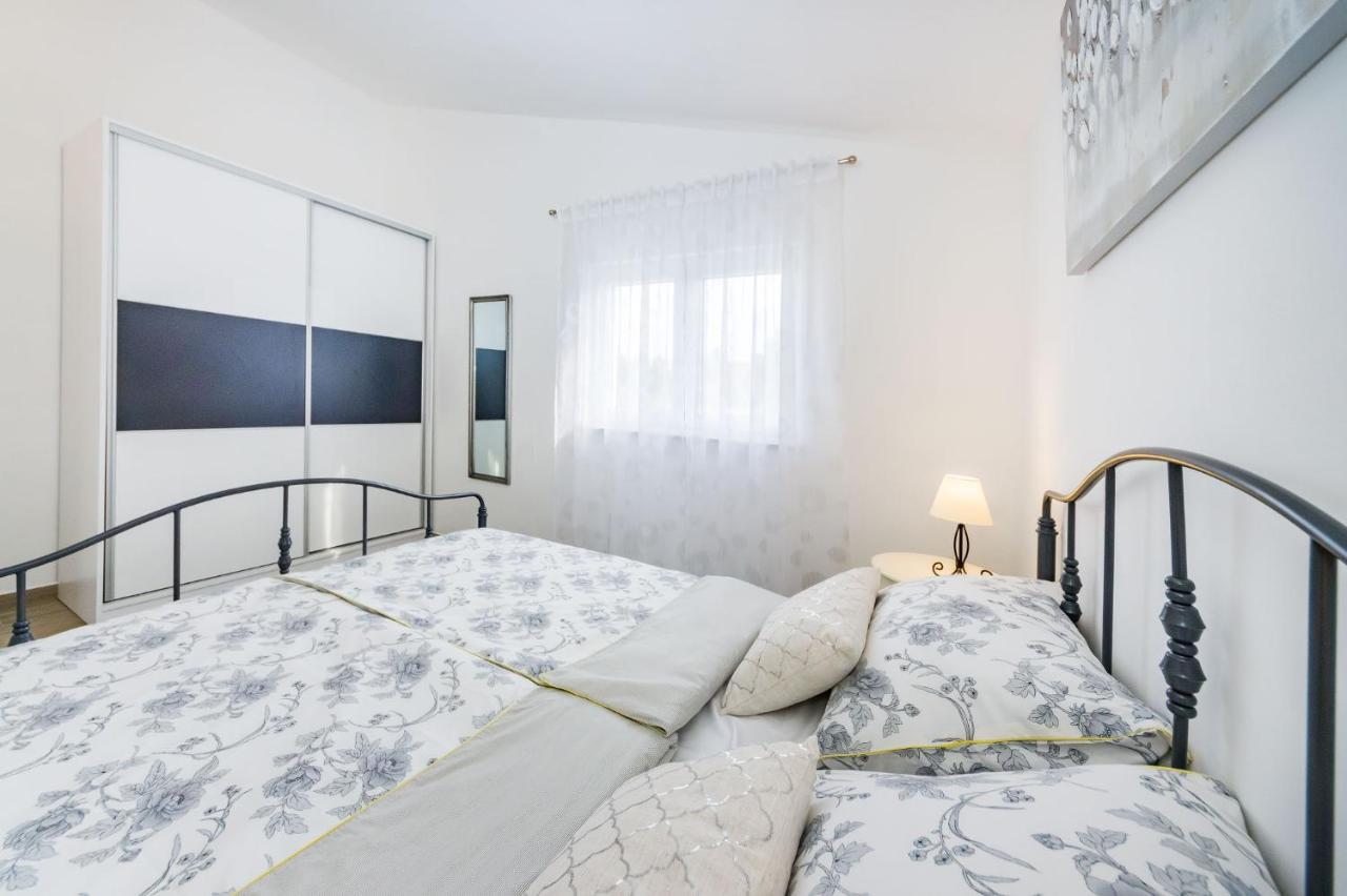 Apartmani Neva, Pridraga מראה חיצוני תמונה